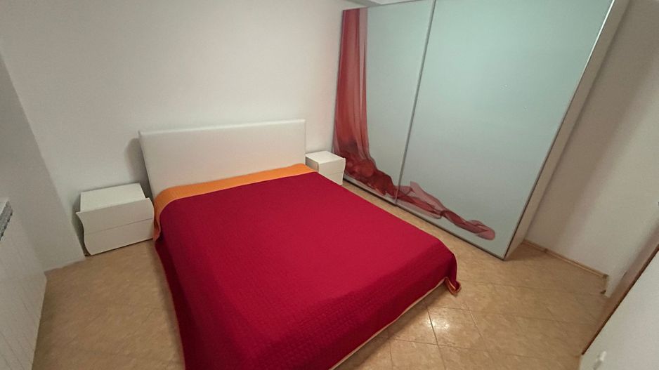 Apartament 2 camere, etaj 3 - zona Centru - Poză 1