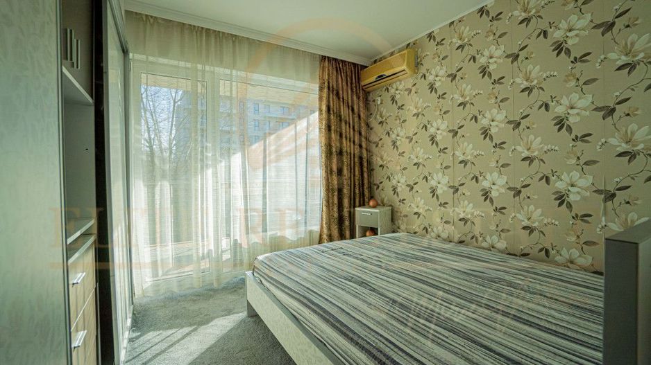 Apartament 2 camere – Mamaia, zona de intrare – Piscină - Poză 13