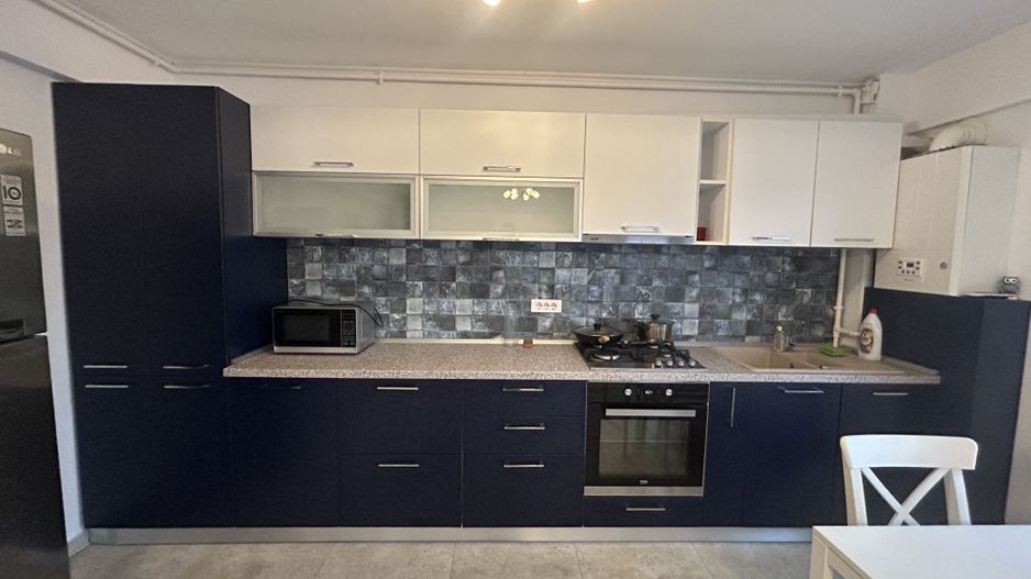 2 Camere Trapezului + Loc Parcare - Poză 3