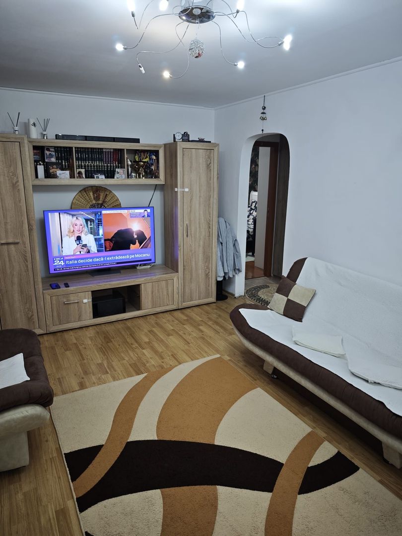 Apartament 3 Camere cu Centrală Proprie și Parcare – Sector 3 - Poză 6