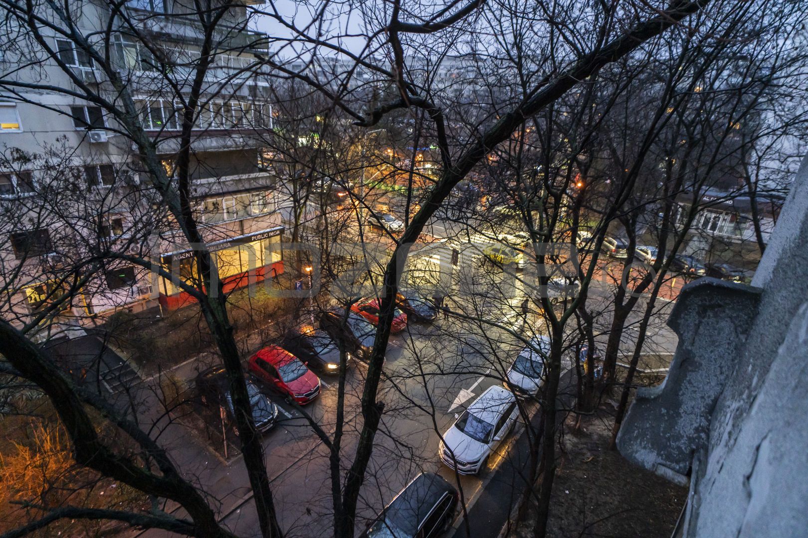 1 Mai nr. 29, 3 camere, 4/10, bloc stradal, c-tie 1980, bucatarie mare, 2 bai - Poză 17