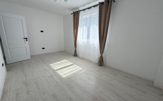 Apartament 2 camere decomandat,60 mp,78900 euro - Poză 3