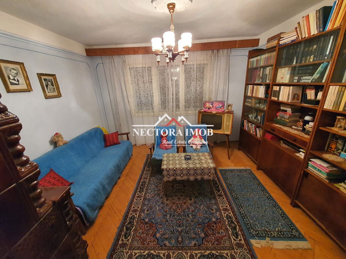 NECTORA IMOB Exclusivitate-Casa cu etaj tip Pensiune, 2300 mp, Soimi - Poză 8