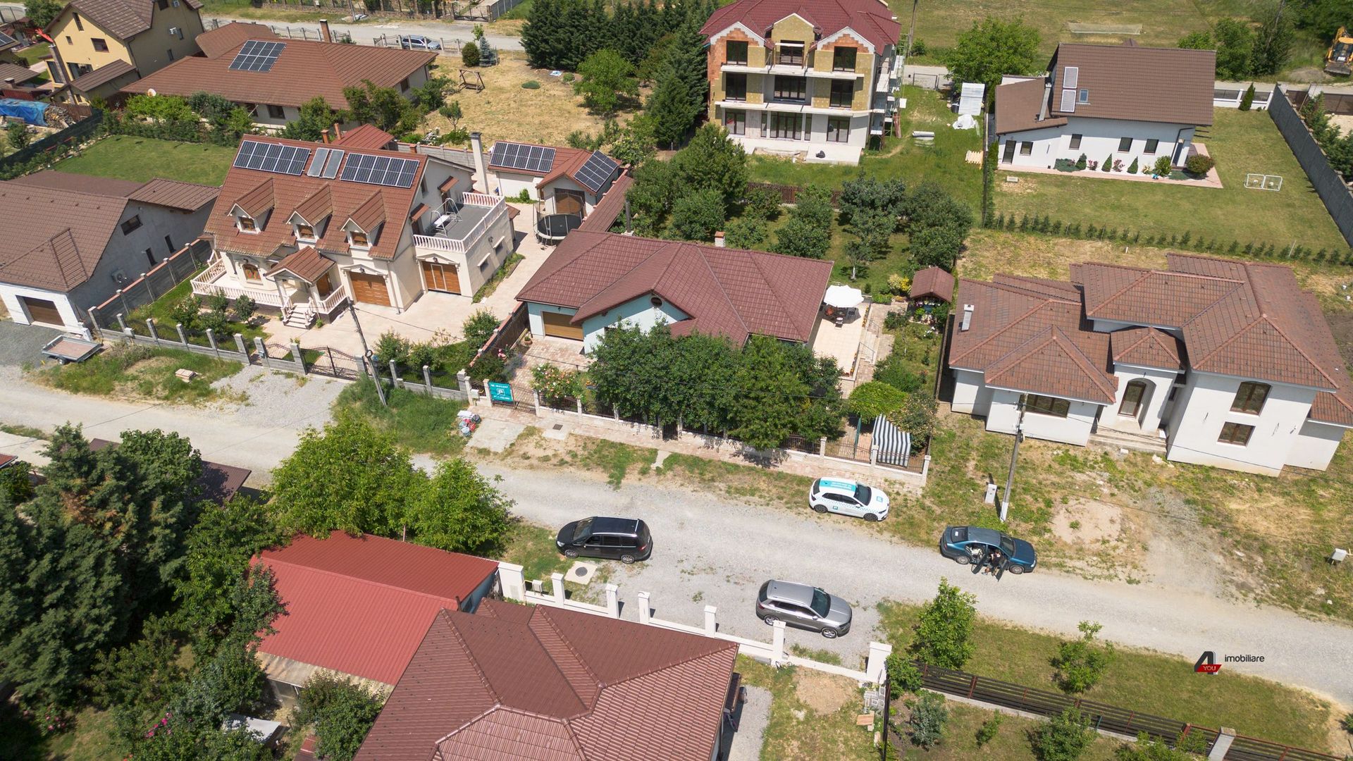 Casă cochetă în Sânleani - Cartierul Florilor - Poză 45