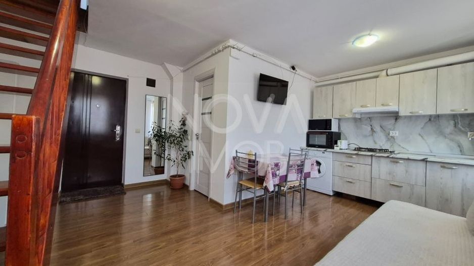 Apartament tip mansarda - Semaforului - Poză 4