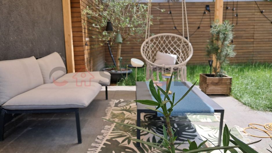 Apartament pe 2 nivele la vilă + Curte, Piscină, Saună și garaj, Gruia!! - Poză 11