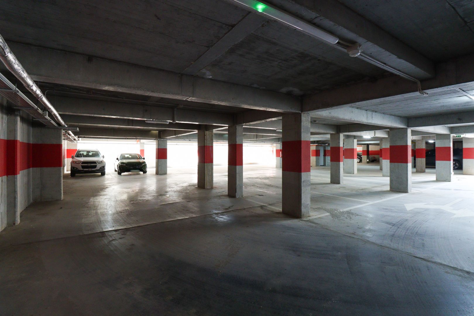 Aradului | 3 camere | Bloc nou | 2 băi | Lift | Parcare subterană - Poză 15