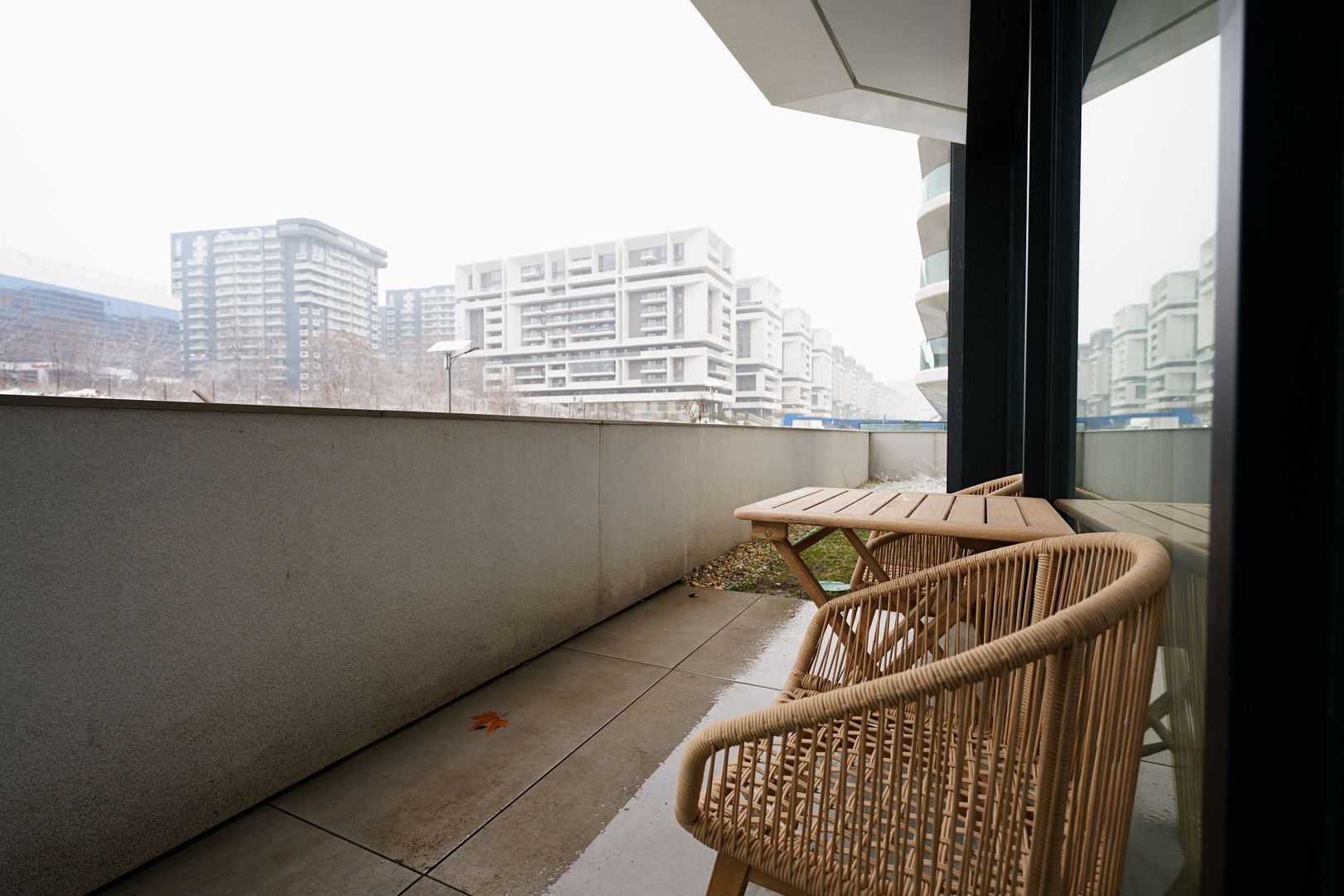 3 Camere + Parcare, Curte 75mp, One Lake Club - Poză 10