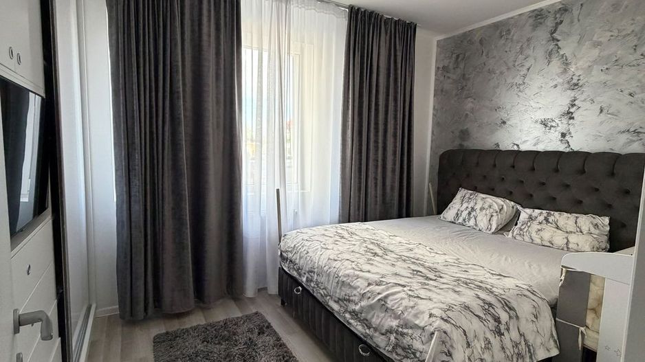 Vanzare Apartament 2 camere mobilat si utilat 55 mp, parter, centrală - Poză 7
