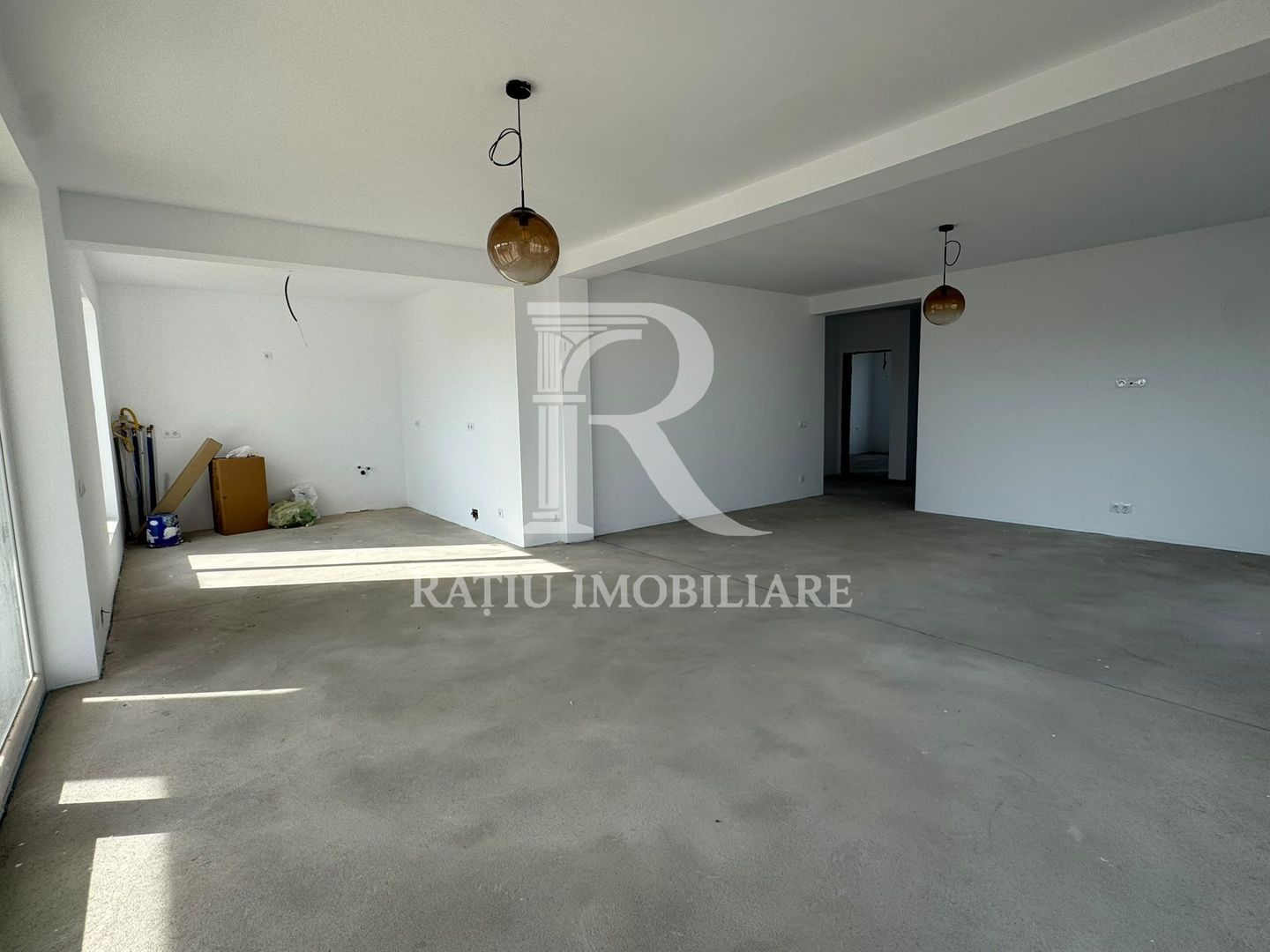 De Vanzare Casa cu 4 camere | Santandrei | 165.000 € - Poză 4