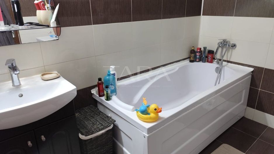 Apartament cu 3 camere de vânzare – zona Florilor, Florești. - Poză 7