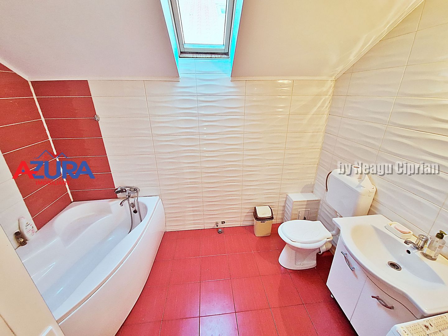 Vila de vanzare in Pitesti, cartier Prundu - Poză 13