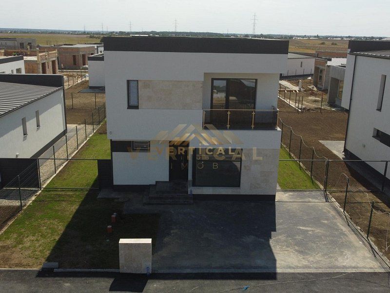 Casa 4 camere, cartier nou, Berceni - Vidra - Poză 6