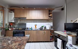 Casă individuală, teren 1.723 mp. garaj și livadă -Grigorescu!! - Poză 2