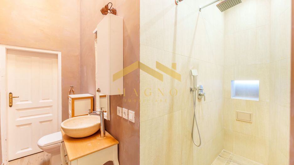 Apartament  superlux ,ultracentral de inchiriat . - Poză 20