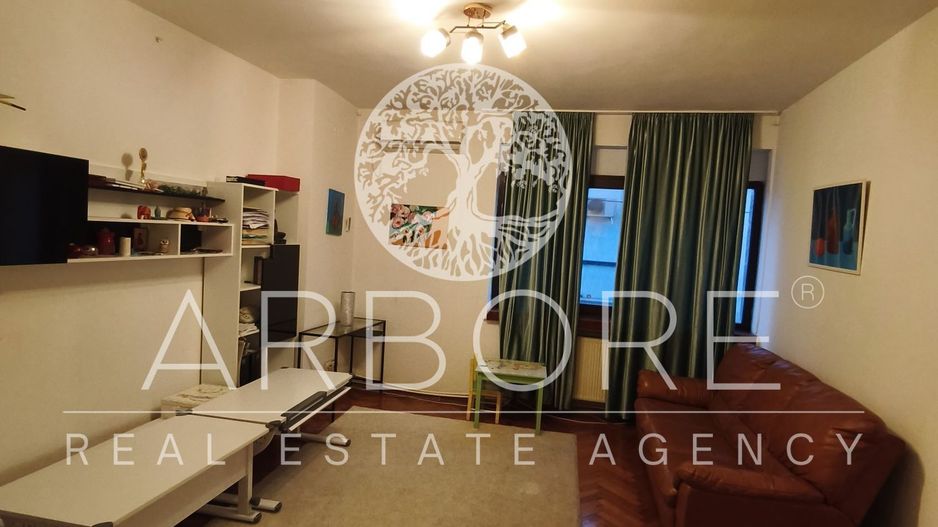 Apartament 3 camere Unirii, centrala proprie - Poză 1