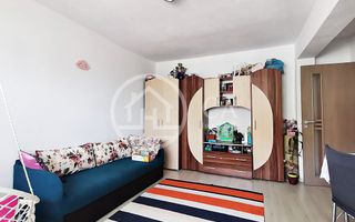 Apartament de vânzare cu 3 camere tip AN în zona Nufarul Oradea - Poză 1