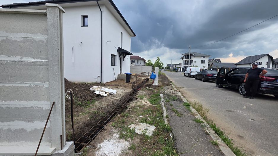 Vilă individuală în Tunari – 5 camere, curte privată - Poză 33
