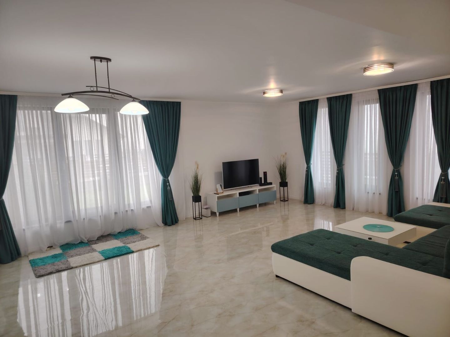 Casa 4 camere Manastirea Crevedia - Poză 3