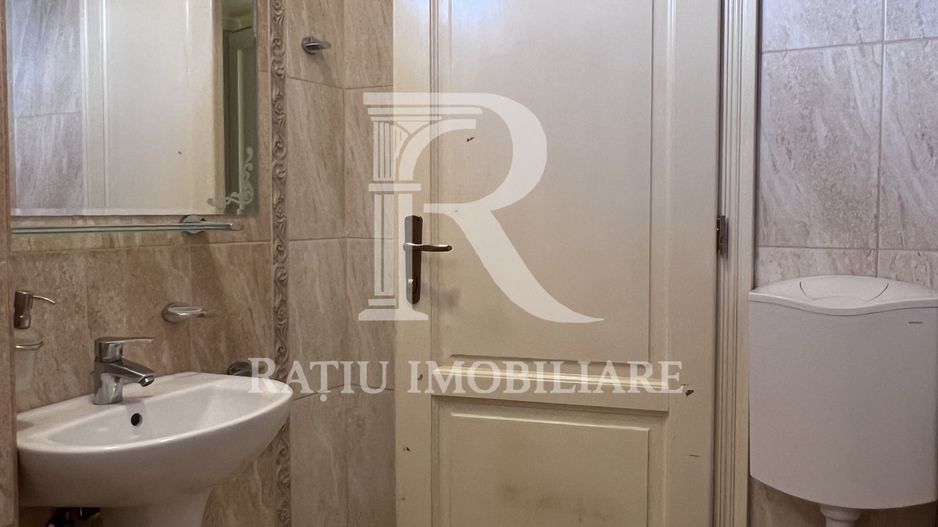 Casa cu 4 camere de inchiriat | Cartierul Grigorescu | Oradea - Poză 25