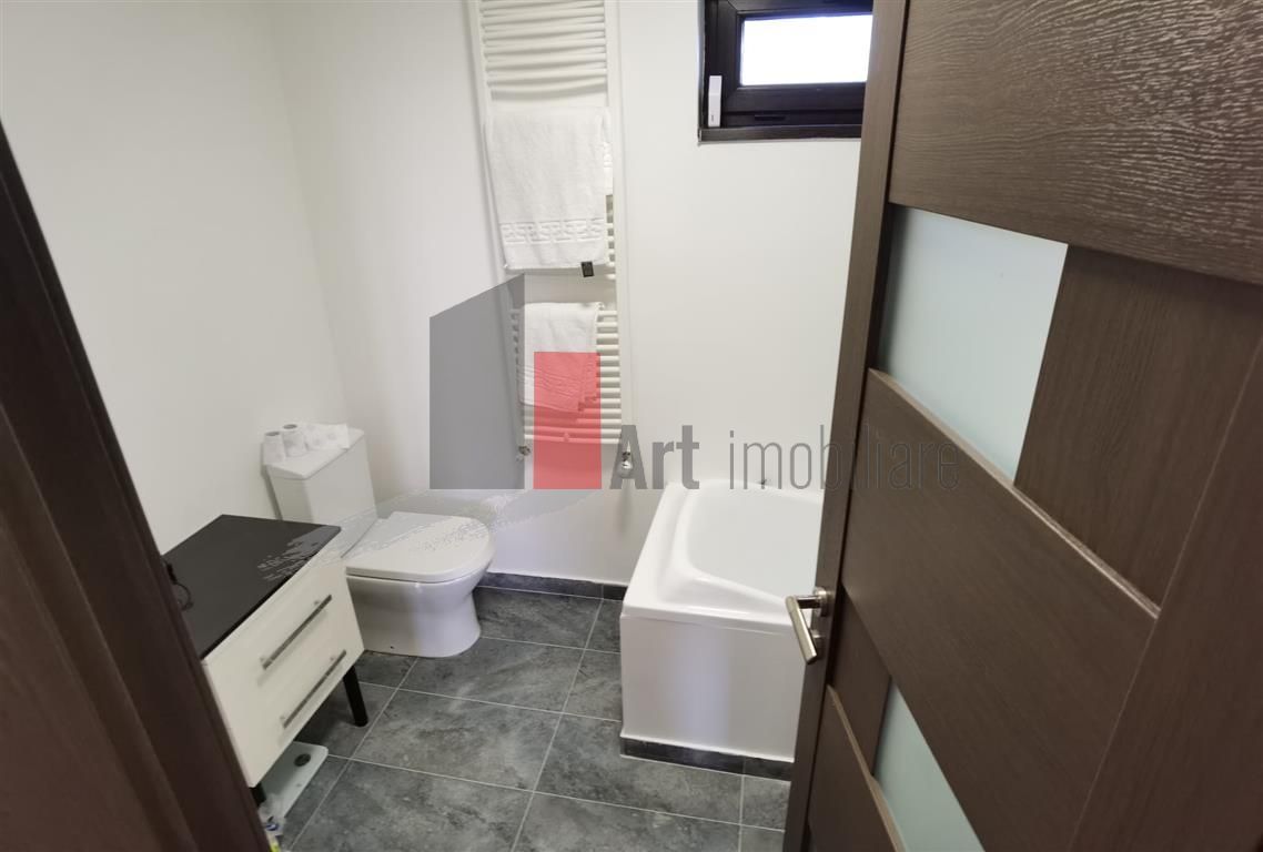 VIla 11 Camere Cernica - Poză 14