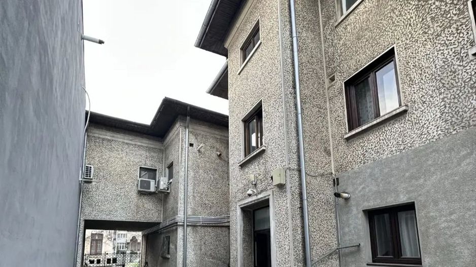 APARTAMENT IN VILA CURTE SI PARCARE ZONA UNIRII - Poză 7