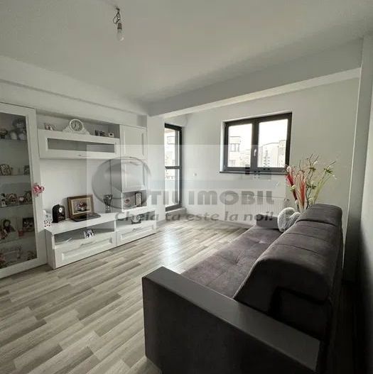 Proprietate Eleganta, Zona Bucium Plopii fara sot - Poză 3