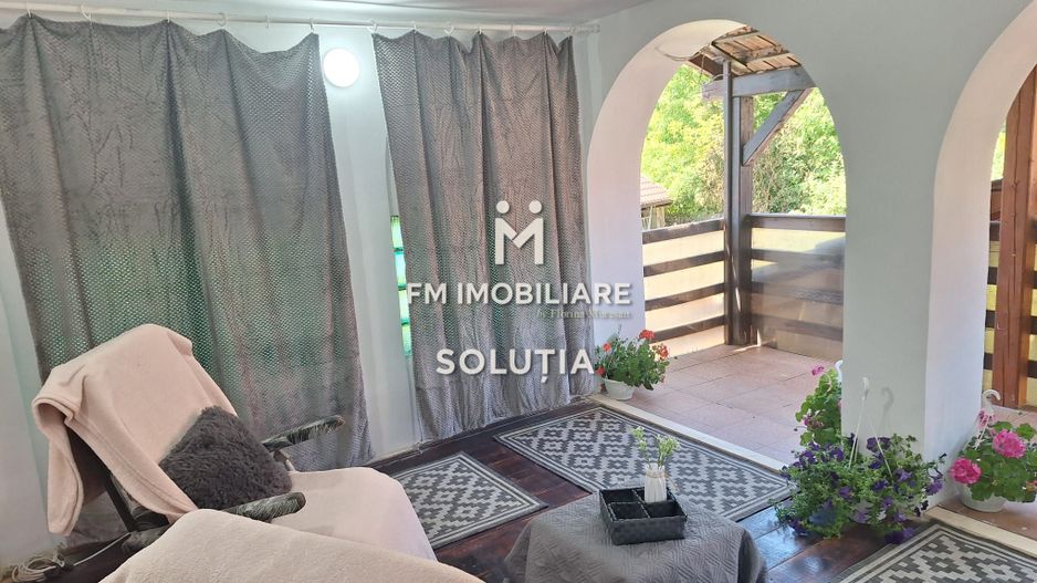 Apartament 4 camere în casă, zona 22 Decembrie! - Poză 2