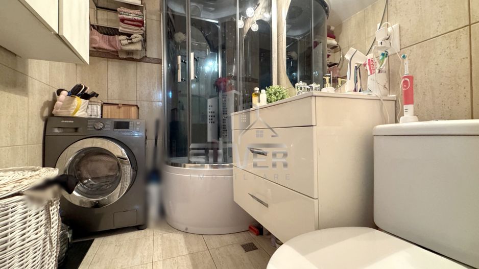 Apartament cu 2 camere la  cheie/62mp/GARAJ. - Poză 11