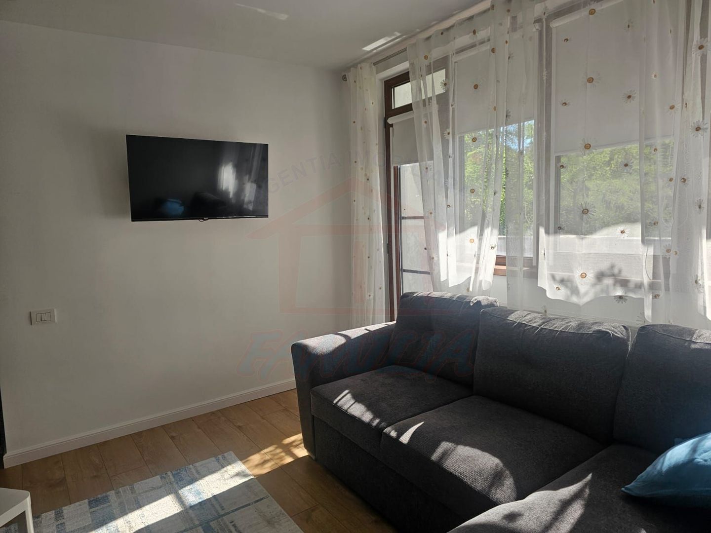 De vanzare apartament 3 camere, Tiglina 1, 61 mp, 88.000 Euro - Poză 15