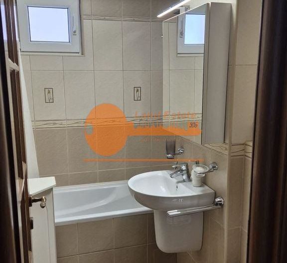 Apartament cu 2 camere in zona Stadion Giulesti-Crangasi - Poză 3