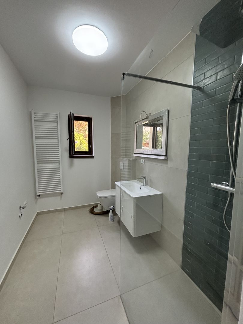 Apartament generos la casa,zona Bogdanestilor - Poză 20