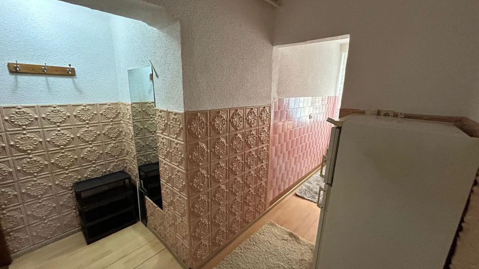 Apartament 2 camere, etaj 2 - Cugir - Poză 11