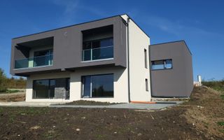 Casa Individuala moderna cu 440 mp de teren, in Selimbar - Poză 1