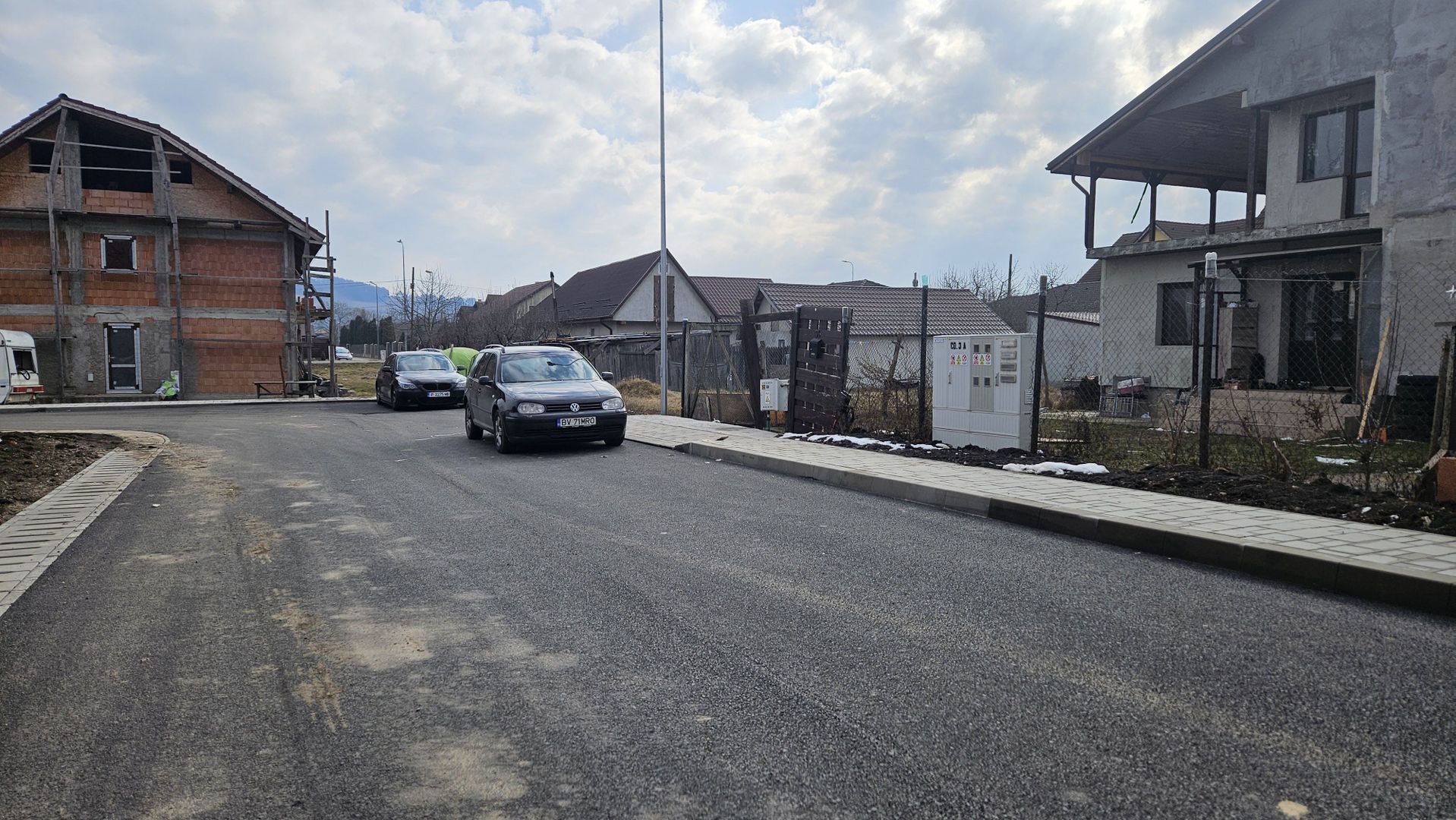 Sanpetru, zona vile noi,toate utilitatile, asfalt, iluminat - Poză 9