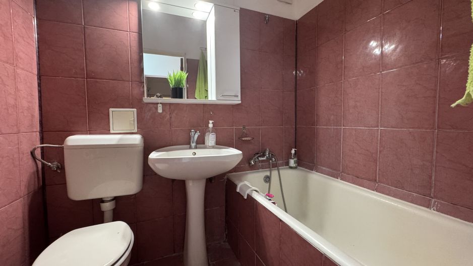 APARTAMENT 4 CAMERE | DECOMANDAT | DOMENII - Poză 7