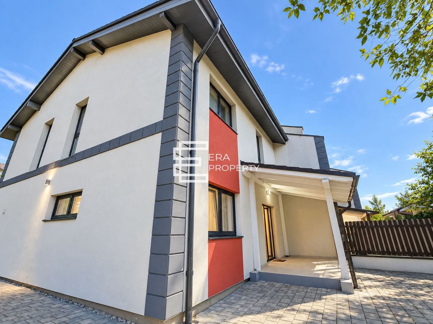 Casa de inchiriat 4 camere, 2 bai, curte si terasa | Selimbar - Poză 12