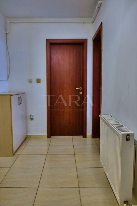 Apartament modern,  complet mobilat și utilat, zonă excelentă. - Poză 6