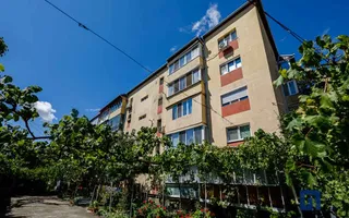 Apartament cu priveliste, 4 cam, decomandat – Zona Lipovei - Poză 35