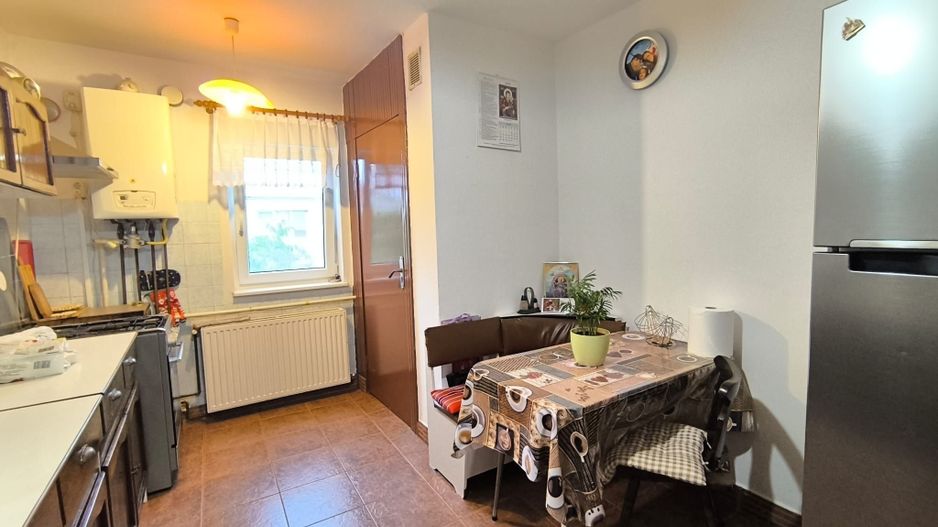 de vanzare apartament 3 camere decomandat strada Anina Marasti - Poză 6