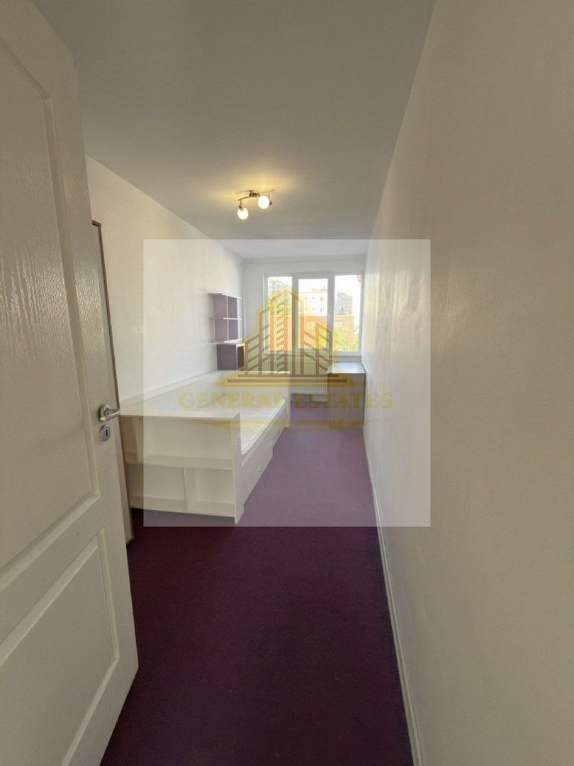 Apartament spatios cu 3 camere - Poză 4