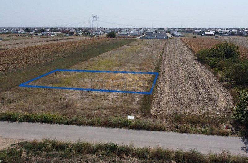 Teren intravilan in RATE la intrare in comuna Berceni - Poză 1