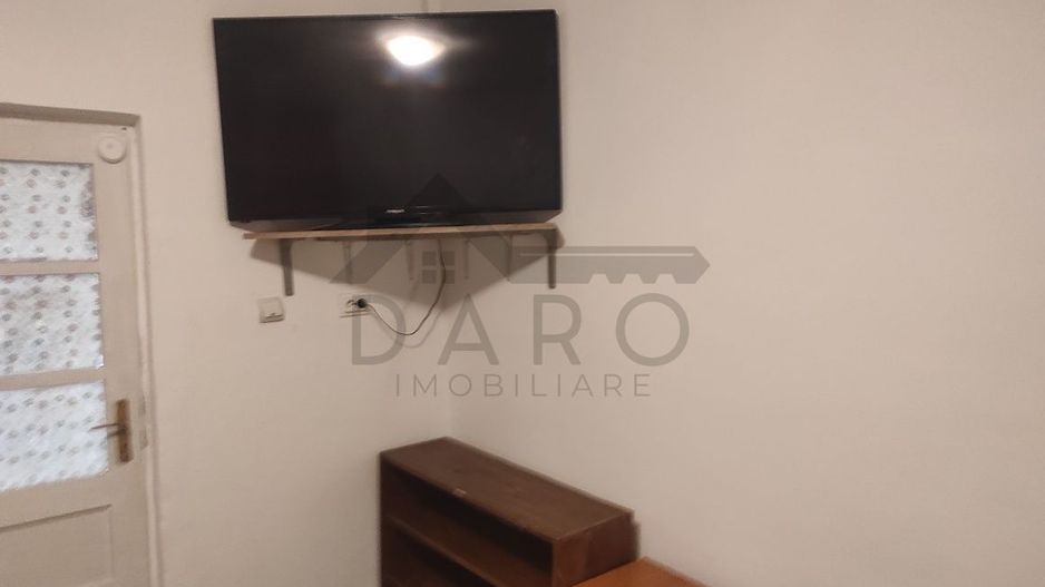 De inchiriat apartament la casa - Poză 7