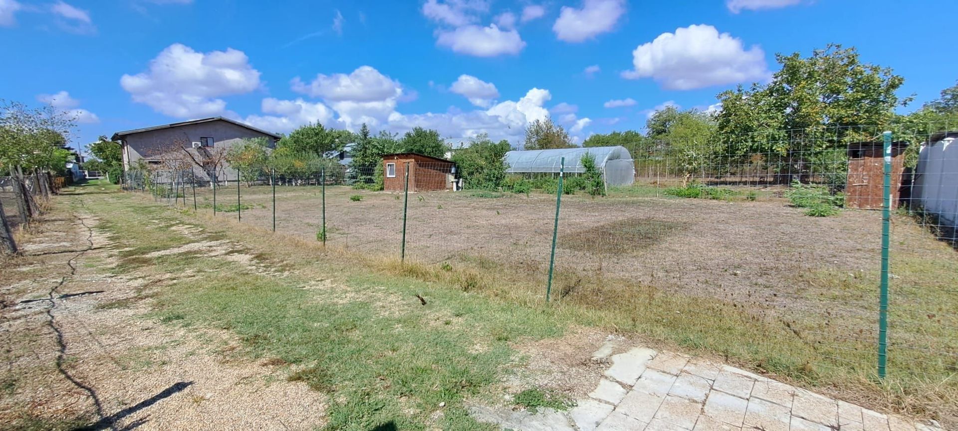 Teren de vanzare, 800 mp, utilitati, parcelabil, pretabil investitie - Poză 2