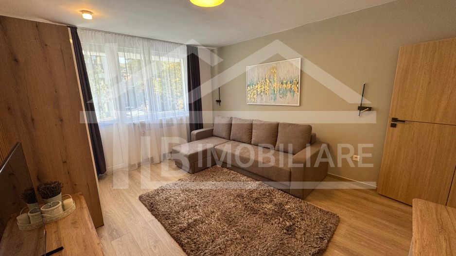 Apartament cu 2 camere, 55 mp, decomandat, Zona UMFST - Poză 2