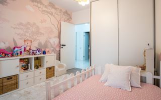 Apartament lux zona FSEGA! S-a investit in amenajare peste 80000 euro! - Poză 15