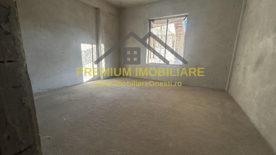 Proprietate multifuncțională cu potențial pentru investiții - Poză 11