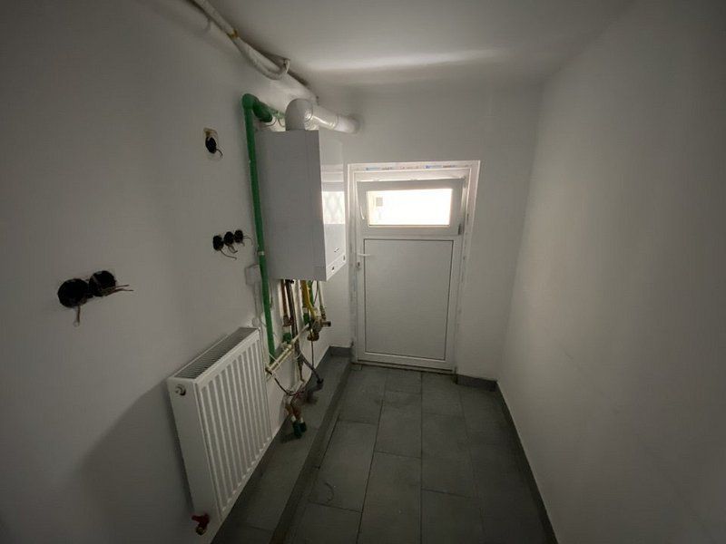 Spatiu comercial in centrul Brasovului - Poză 7