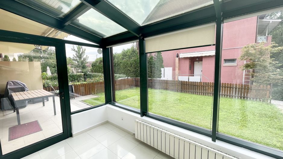 VILA CU 7 CAMERE IN COMPLEX REZIDENTIAL IN IANCU NICOLAE - Poză 6