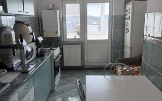 Apartament 3 camere Lunca Cetatuii - Poză 1